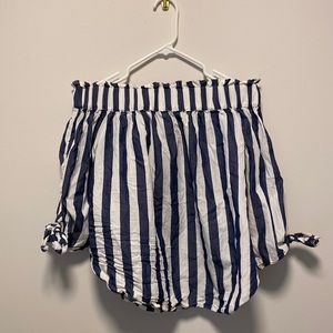 Blue and white elastic top off the shoulder sleeved top